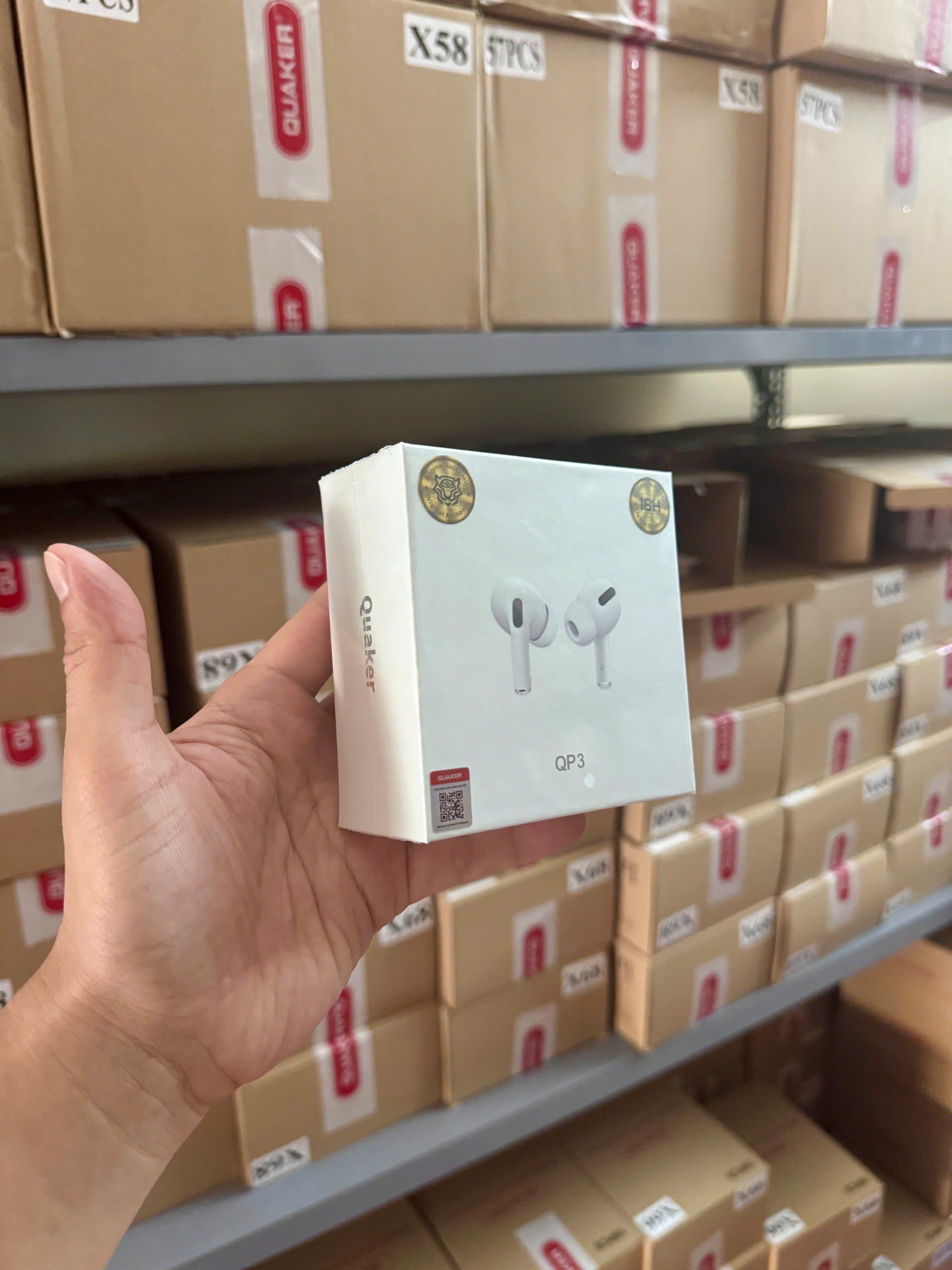 Tai nghe Bluetooh Quaker QP3