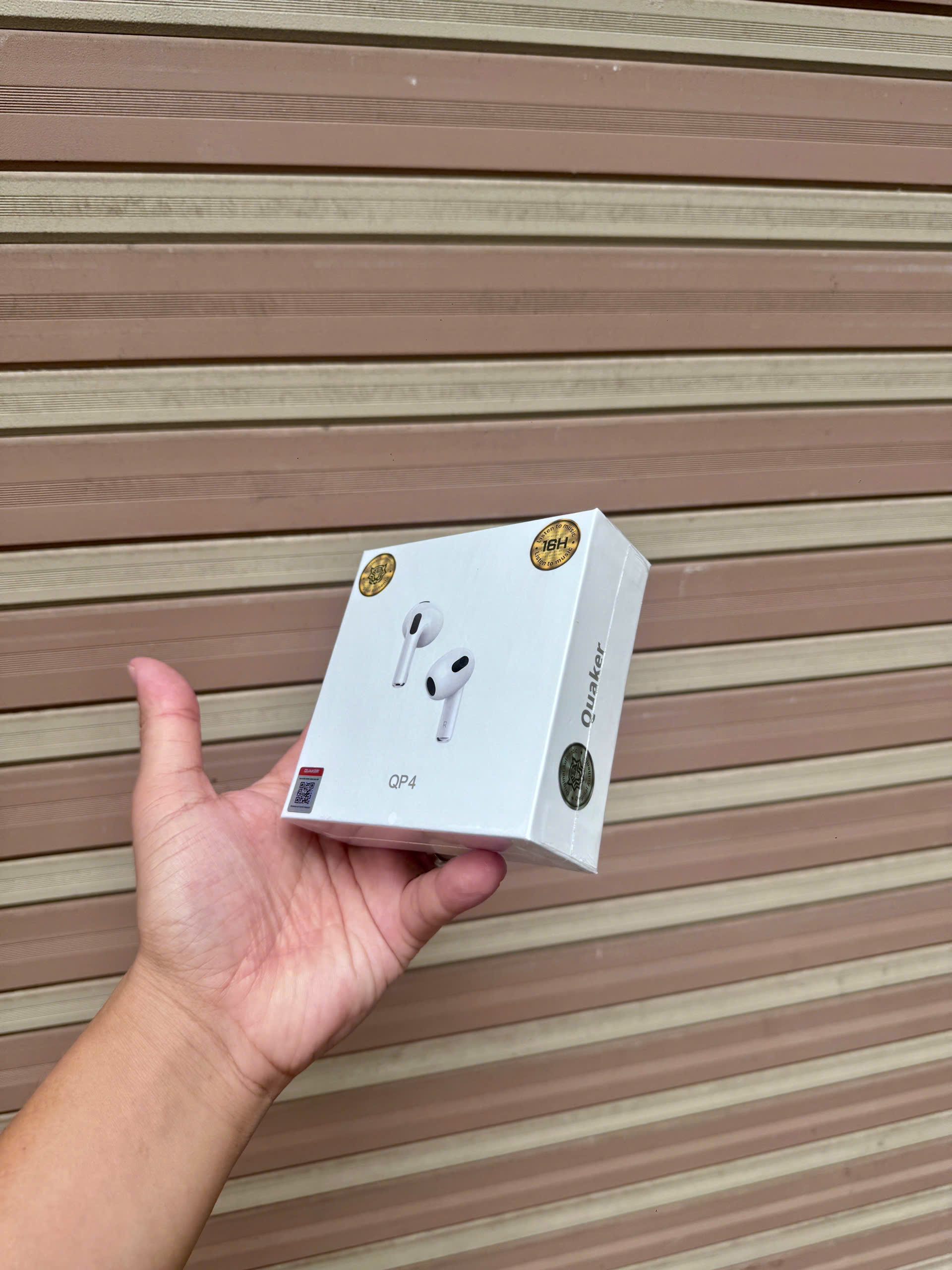 Tai nghe Bluetooh Quaker QP4