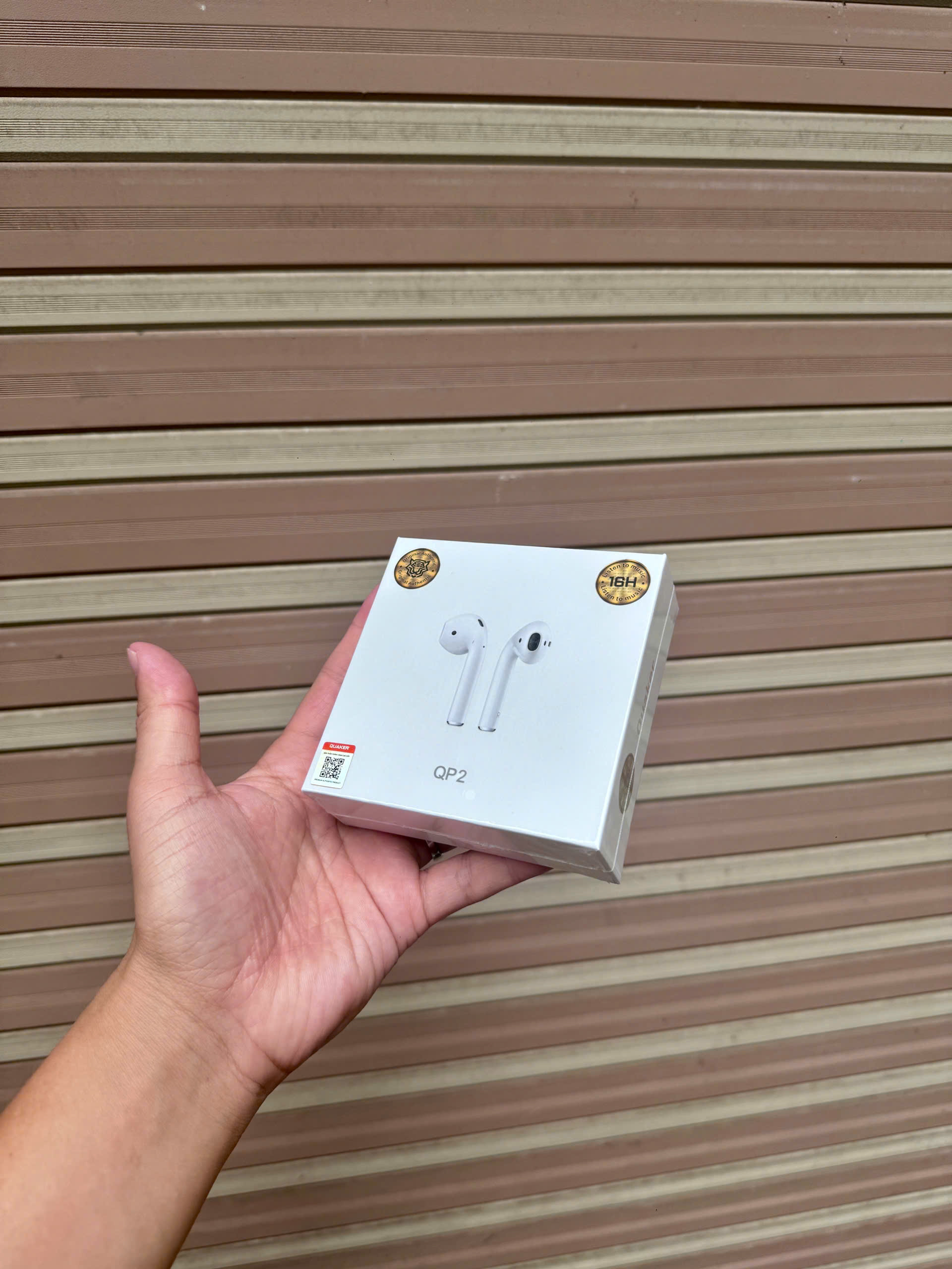 Tai nghe Bluetooh Quaker QP2