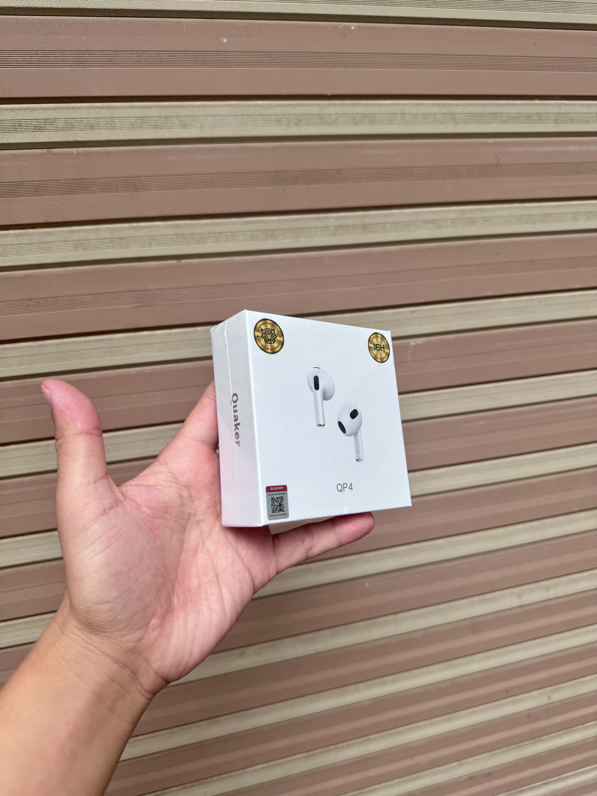 Tai nghe Bluetooh Quaker QP4